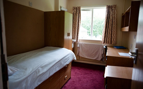 Bradfield College